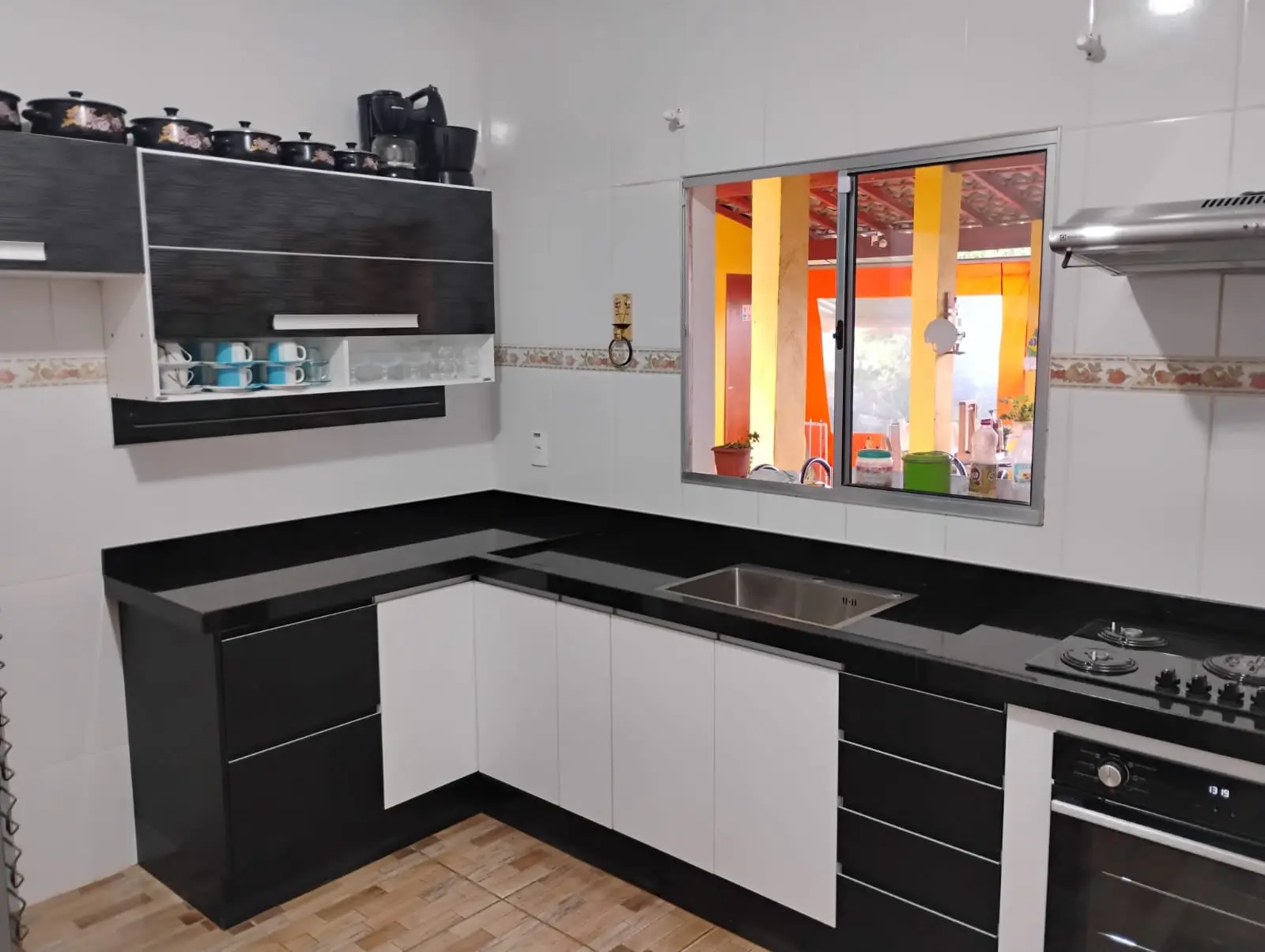 mármores, granitos, pedras, pias, cubas, piscinas, serviços em geral na região de Jarinu