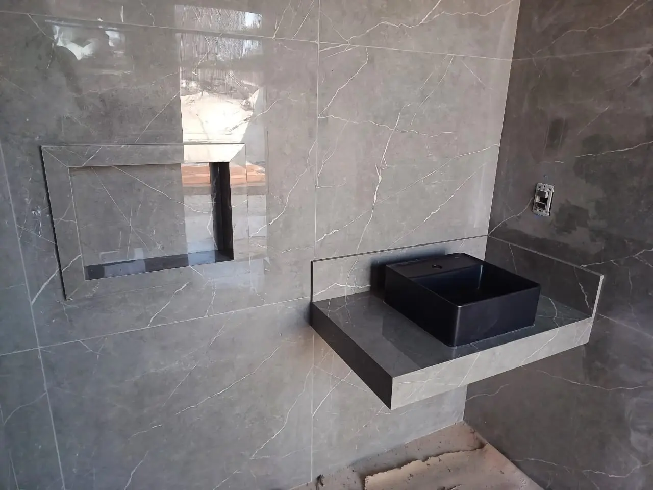 mármores, granitos, pedras, pias, cubas, piscinas, serviços em geral na região de Jarinu