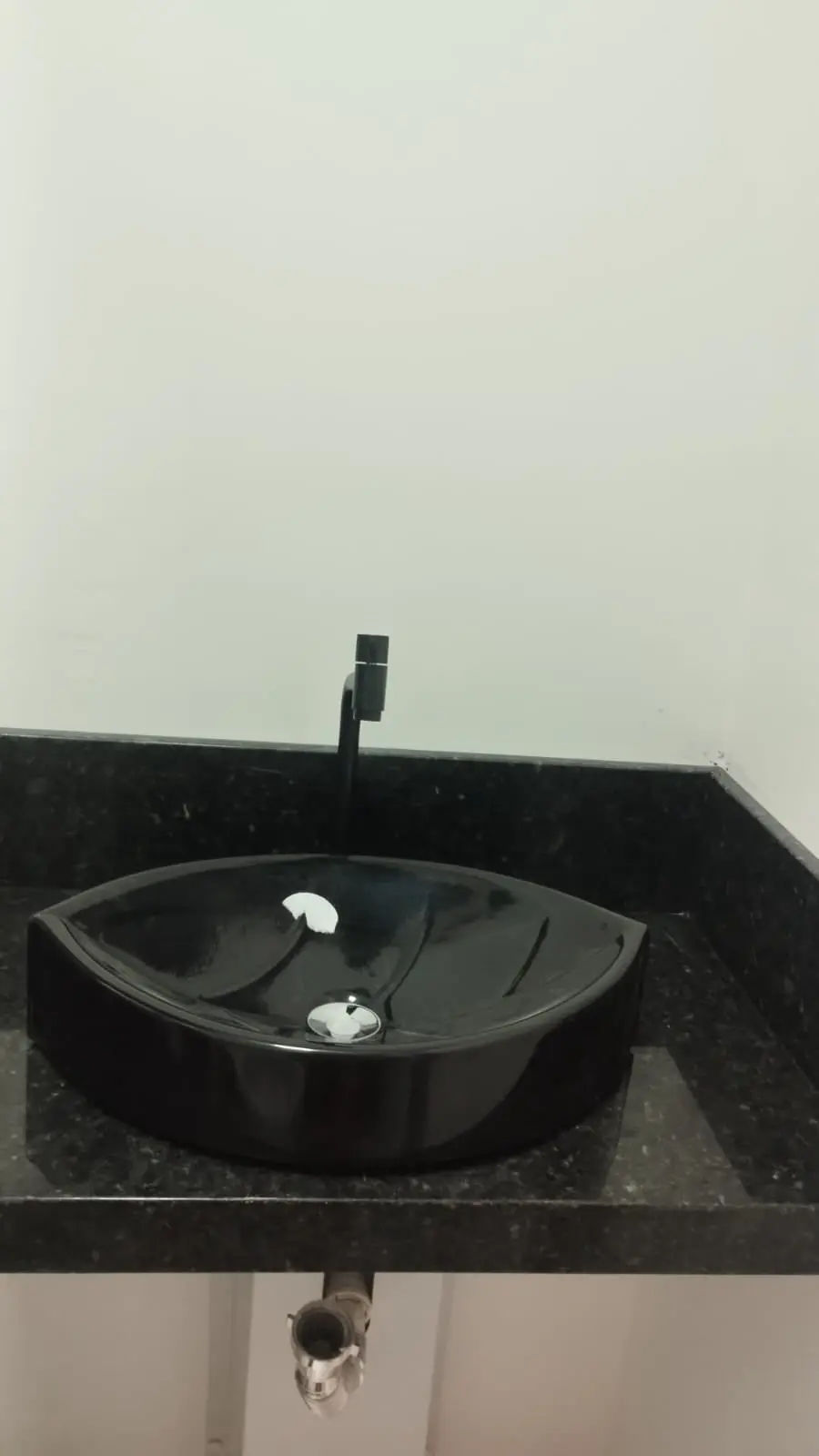 mármores, granitos, pedras, pias, cubas, piscinas, serviços em geral na região de Jarinu