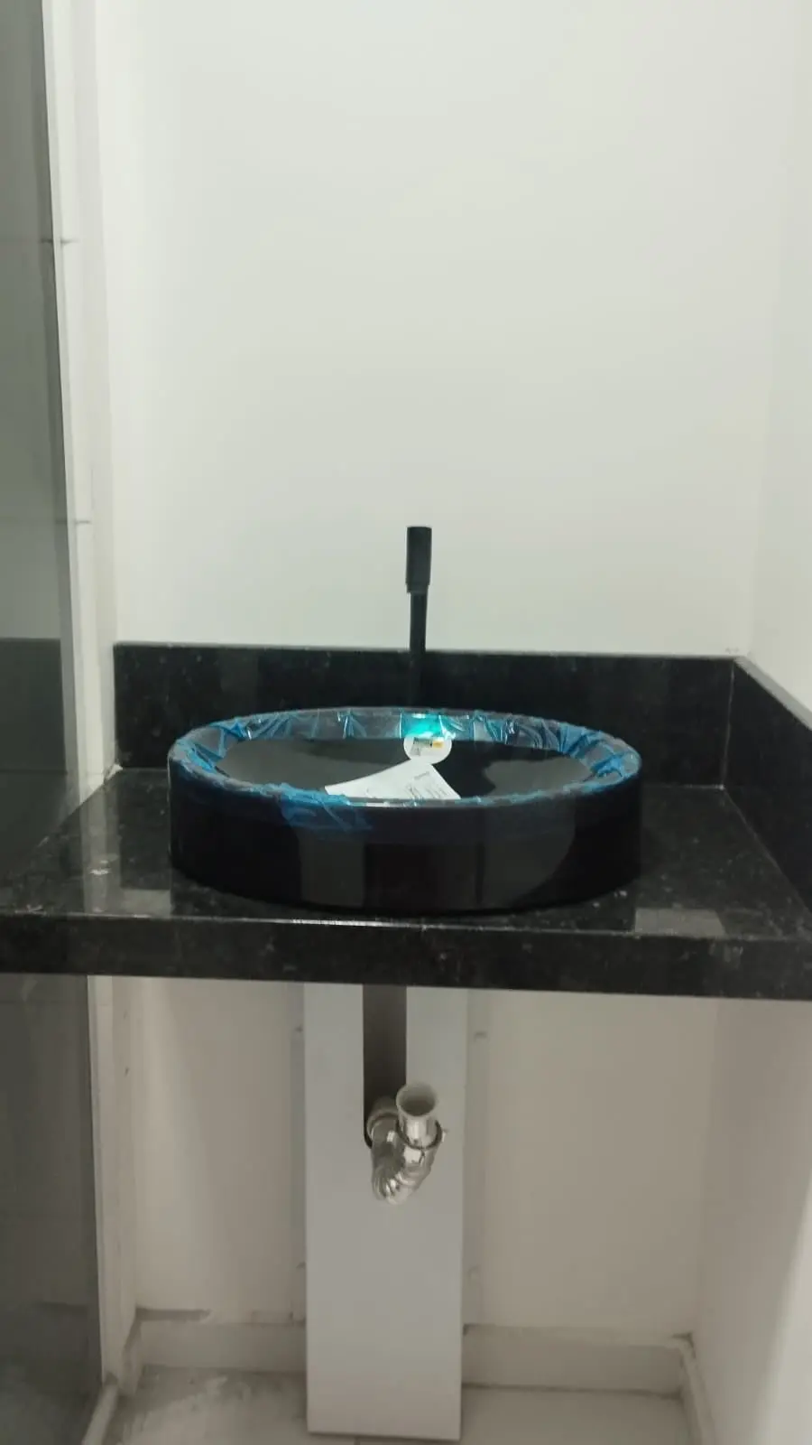 mármores, granitos, pedras, pias, cubas, piscinas, serviços em geral na região de Jarinu