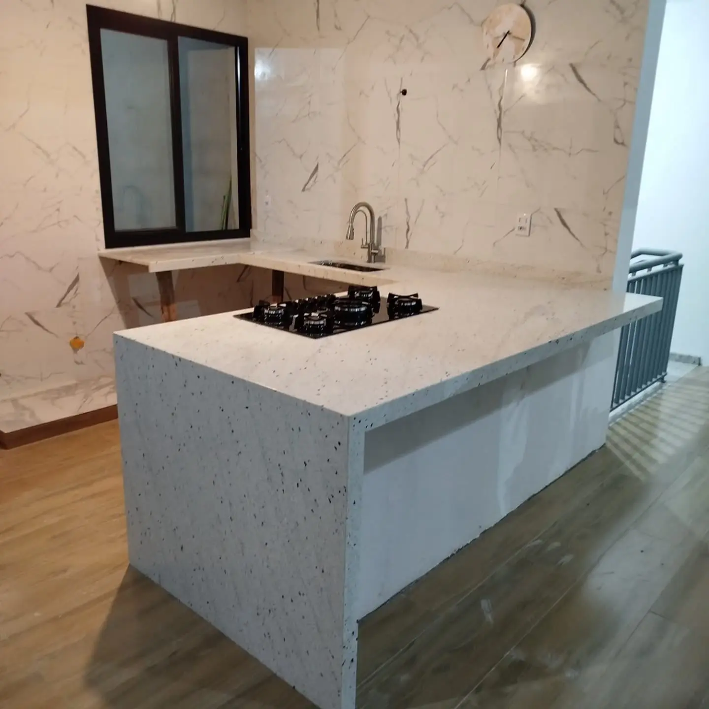 mármores, granitos, pedras, pias, cubas, piscinas, serviços em geral na região de Jarinu