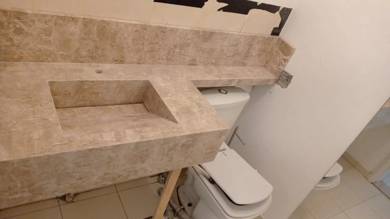 mármores, granitos, pedras, pias, cubas, piscinas, serviços em geral na região de Jarinu