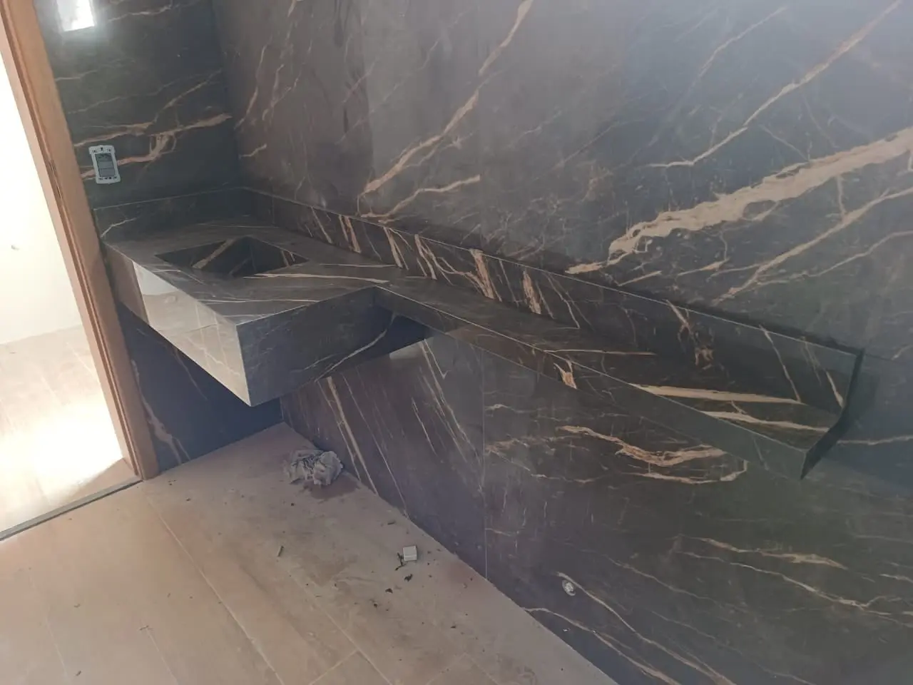 mármores, granitos, pedras, pias, cubas, piscinas, serviços em geral na região de Jarinu