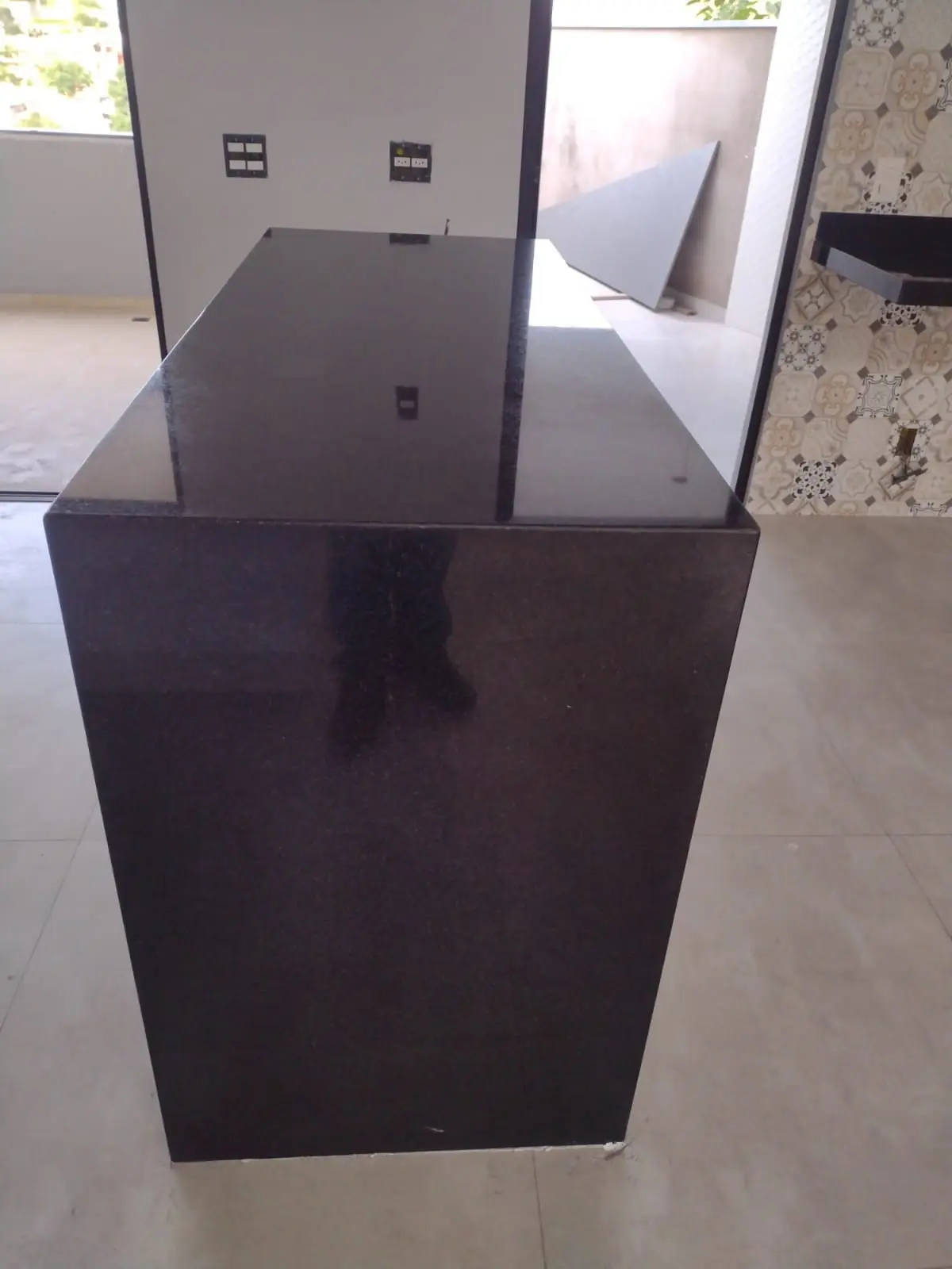 mármores, granitos, pedras, pias, cubas, piscinas, serviços em geral na região de Jarinu