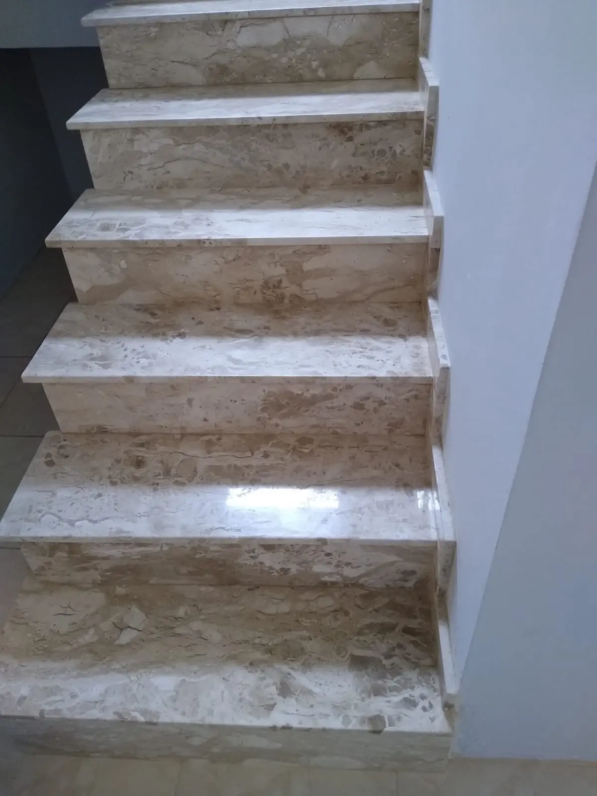 mármores, granitos, pedras, pias, cubas, piscinas, serviços em geral na região de Jarinu